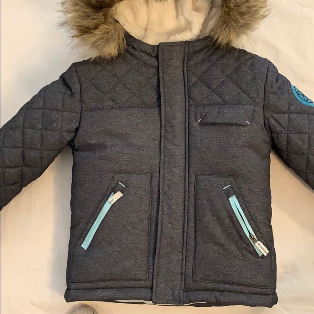 Kids fur now jacket
